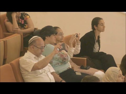 פרס ון ליר לעבודות גמר מצטיינות במדעי הרוח 2018 | חן ספייב (זוכת עבודת גמר מצטיינת)