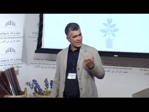 Harvesting the Sun Twice - Cross-Border Initiatives for Environmental Peacebuilding/Isaac Berzin