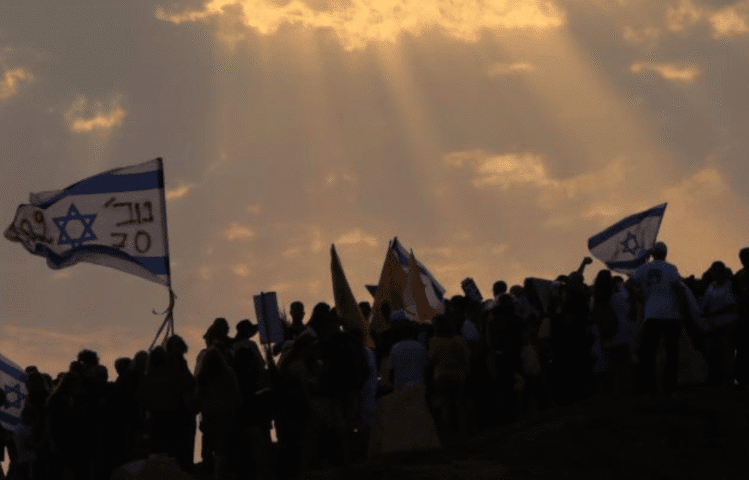 מאוקטובר לאוקטובר. צילום: יוסי זמיר