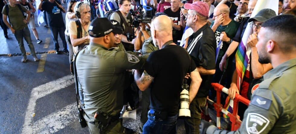 עמוס גיל שתיל סטוק